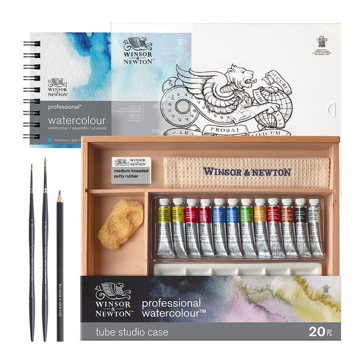 wn-pwc-tube-studio-case-open-dhi-0190815__preview